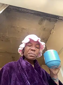 prettydollyy online show from July 2026 10:22:01 AM