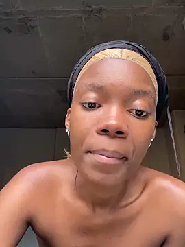 prettydollyy online show from April 2026 08:09:01 AM