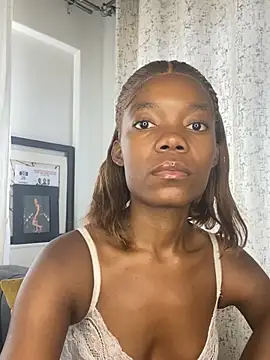 prettydollyy online show from March 2026 06:40:01 AM