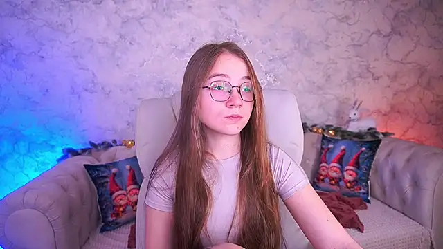 ArrinaWairr online show from December 2025 08:47:01 AM