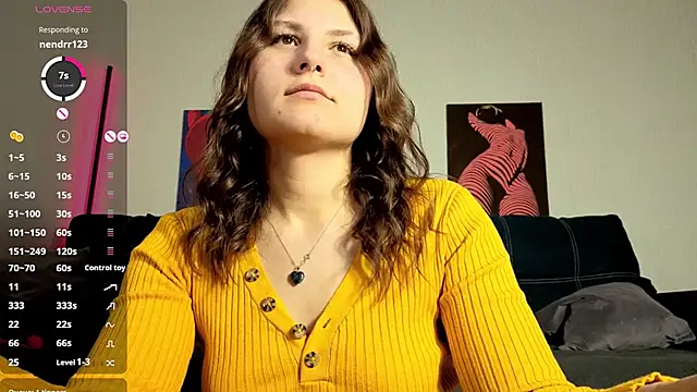 TrixiBell online show from February 2026 05:27:01 AM