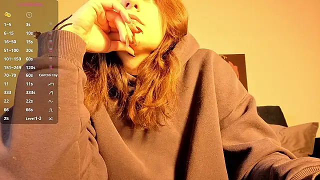 TrixiBell online show from February 2026 05:25:01 AM