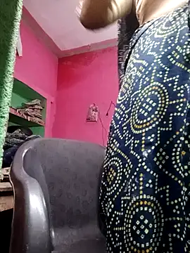 Snapshot of Cutreet chatting on September 2025 04:17:01 PM Cutreet online show from September 2025 04:17:01 PM