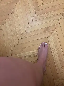 NellyExtraa online show from February 2026 06:49:01 PM