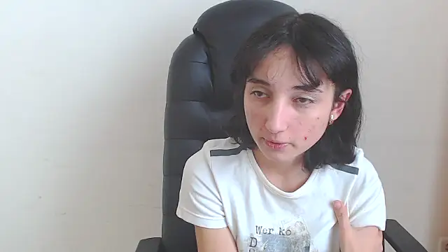 Marri-Stella online show from November 2025 10:48:02 AM