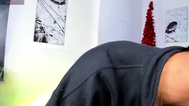 Jim twink online show from December 2025 07:51:02 PM