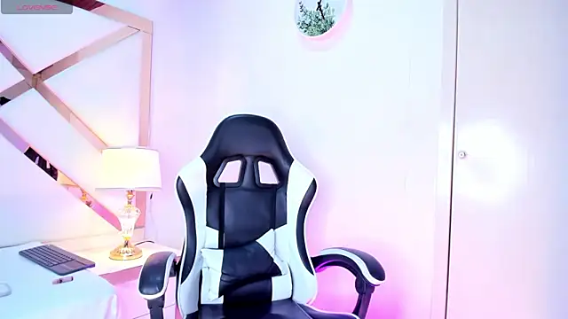 Jim twink online show from March 2026 12:50:02 PM