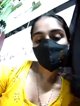 Snapshot of Zoya_G chatting on October 2025 09:05:01 PM Zoya G online show from October 2025 09:05:01 PM