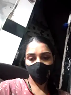 Zoya G online show from December 2025 08:13:01 PM