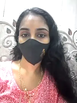 Snapshot of Zoya_G chatting on September 2025 12:25:02 PM Zoya G online show from September 2025 12:25:02 PM