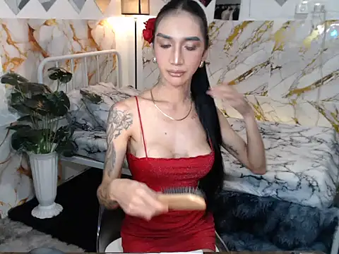 redhotties online show from April 2026 04:24:02 PM