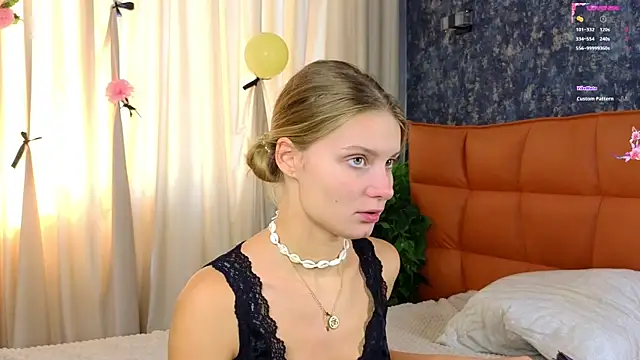 SoftBliss online show from September 2025 06:36:02 AM