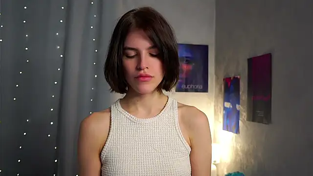 EleneButton online show from February 2026 01:12:01 AM