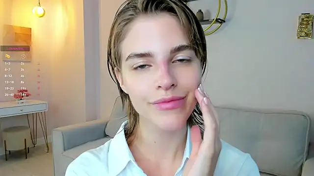Snapshot of EleneButton chatting on September 2025 01:27:02 AM EleneButton online show from September 2025 01:27:02 AM