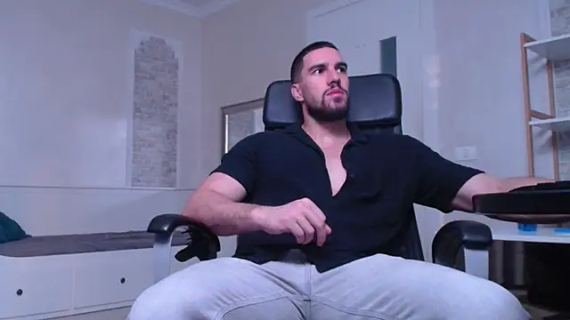IvanHydee online show from September 2025 04:50:02 AM