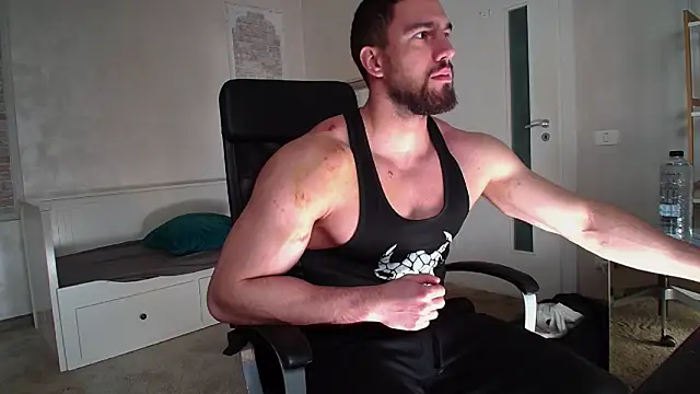 IvanHydee online show from March 2026 05:34:02 AM