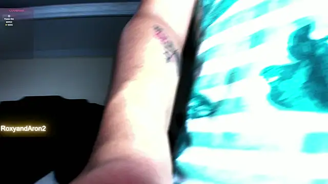 RoxyandAron2 online show from March 2026 11:34:01 AM