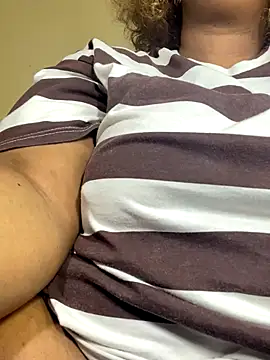 Jess555 online show from November 2025 10:24:01 PM