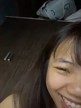 NinaChu online show from October 2025 03:57:01 PM