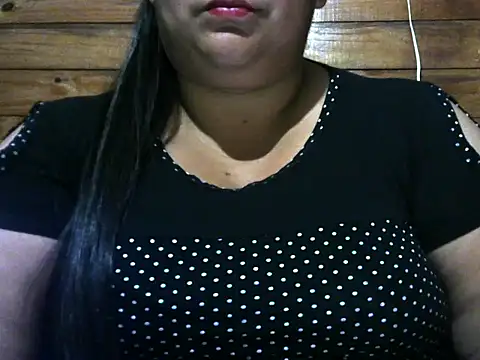 MARRENTINHA34 online show from November 2025 01:00:02 PM