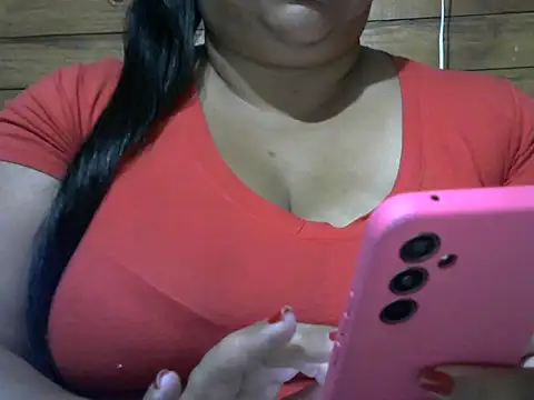 Snapshot of MARRENTINHA34 chatting on September 2025 06:46:02 PM MARRENTINHA34 online show from September 2025 06:46:02 PM