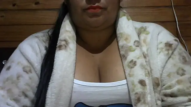 Snapshot of MARRENTINHA34 chatting on June 2026 11:49:02 AM MARRENTINHA34 online show from June 2026 11:49:02 AM