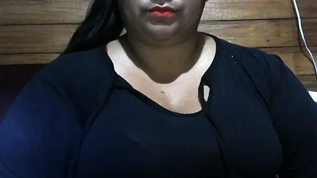 Snapshot of MARRENTINHA34 chatting on June 2026 05:24:01 PM MARRENTINHA34 online show from June 2026 05:24:01 PM