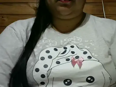 Snapshot of MARRENTINHA34 chatting on October 2025 05:47:01 PM MARRENTINHA34 online show from October 2025 05:47:01 PM