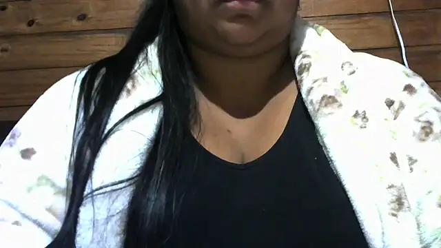 MARRENTINHA34 online show from May 2026 03:32:02 PM