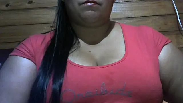 Snapshot of MARRENTINHA34 chatting on June 2026 08:58:01 PM MARRENTINHA34 online show from June 2026 08:58:01 PM
