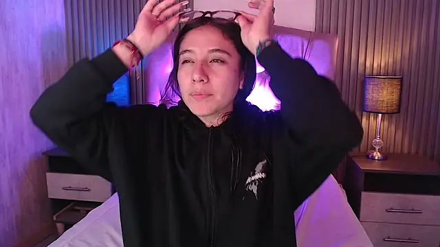 Bonnali lune online show from February 2026 07:46:01 PM