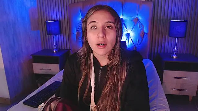 Bonnali lune online show from March 2026 10:48:01 PM