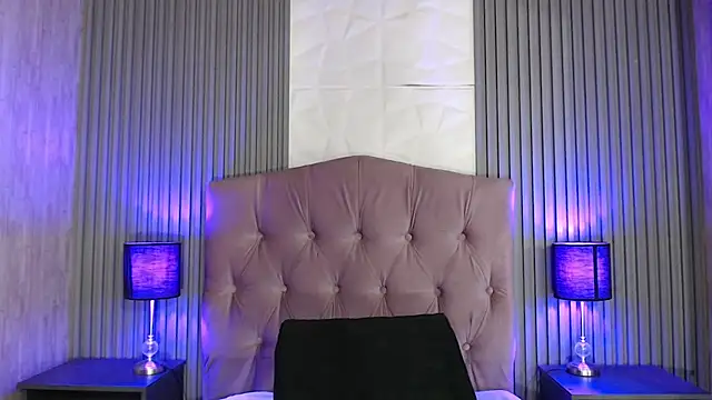 Bonnali lune online show from March 2026 04:12:02 AM