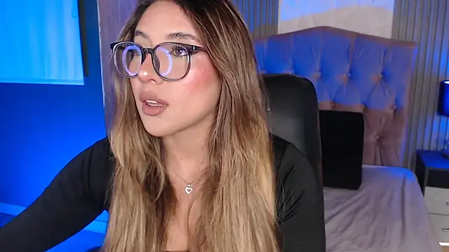 Bonnali lune online show from July 2026 12:52:02 AM