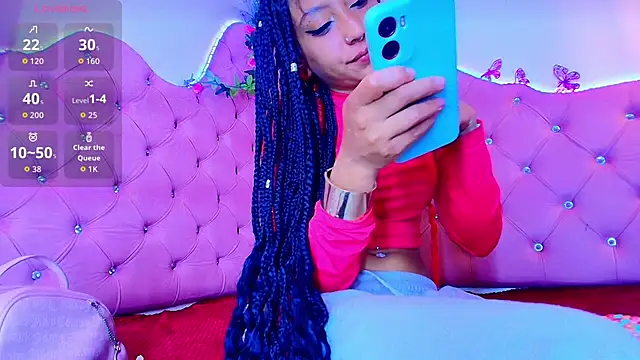 Snapshot of Sheilly_brown chatting on May 2026 07:38:01 PM Sheilly brown online show from May 2026 07:38:01 PM
