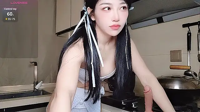 Coco--01 online show from November 2025 12:47:01 AM