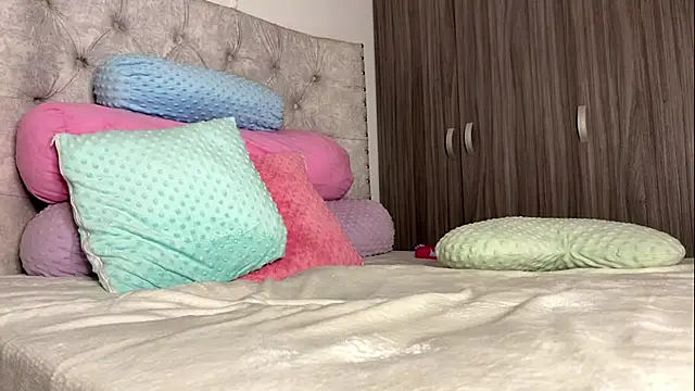 Gabrielatafur online show from April 2026 03:19:02 AM