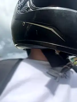 Snapshot of JuanitaMore01 chatting on October 2025 07:14:01 PM JuanitaMore01 online show from October 2025 07:14:01 PM