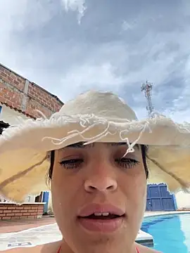 Snapshot of JuanitaMore01 chatting on November 2025 06:29:02 PM JuanitaMore01 online show from November 2025 06:29:02 PM