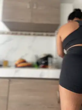 JuanitaMore01 online show from October 2025 08:21:02 PM