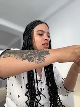 Snapshot of JuanitaMore01 chatting on November 2025 07:36:01 PM JuanitaMore01 online show from November 2025 07:36:01 PM