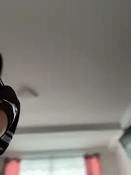 JuanitaMore01 online show from May 2026 09:28:01 PM