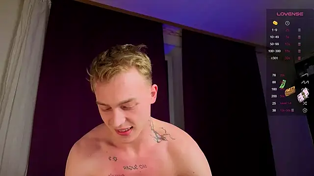 callmealexthx online show from November 2025 12:00:01 AM