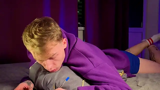 callmealexthx online show from December 2025 05:41:02 PM