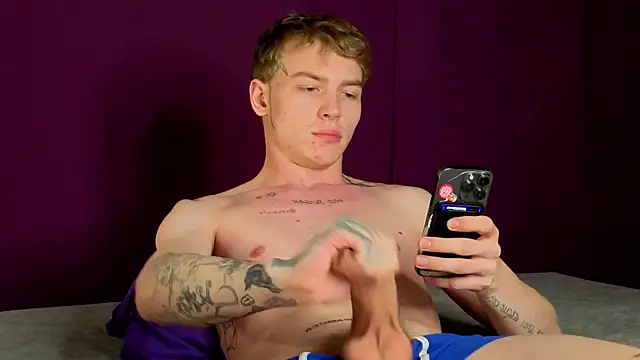 callmealexthx online show from November 2025 05:18:01 PM