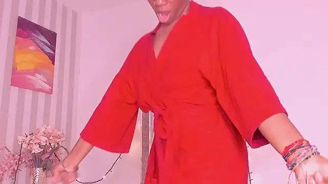 Snapshot of DarkHoneyy chatting on February 2026 04:38:01 PM DarkHoneyy online show from February 2026 04:38:01 PM