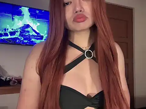 LeanneBettina online show from April 2026 12:28:02 AM