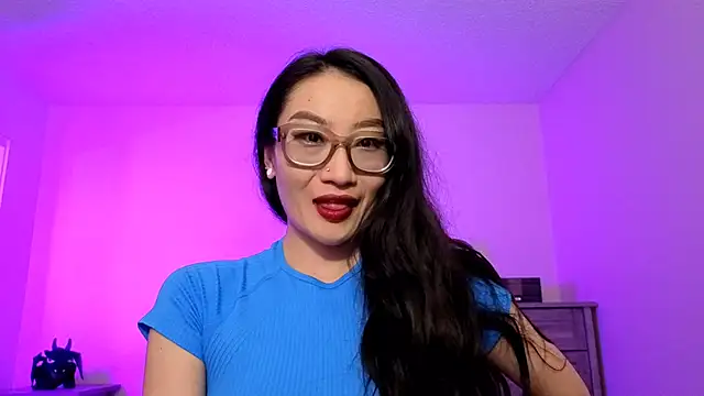 Aliciaz3 online show from October 2025 12:06:02 PM