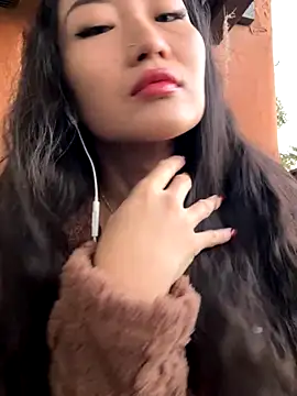 Aliciaz3 online show from December 2025 02:38:01 PM