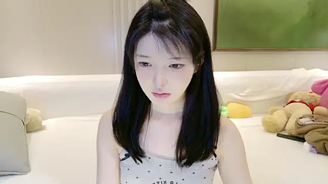 EnEn xiaobao online show from April 2026 12:18:02 PM